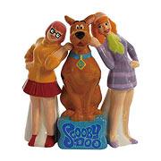 Scooby-Doo and His Girls Salt and Pepper Shakers